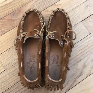 Minnetonka fringe moccasins